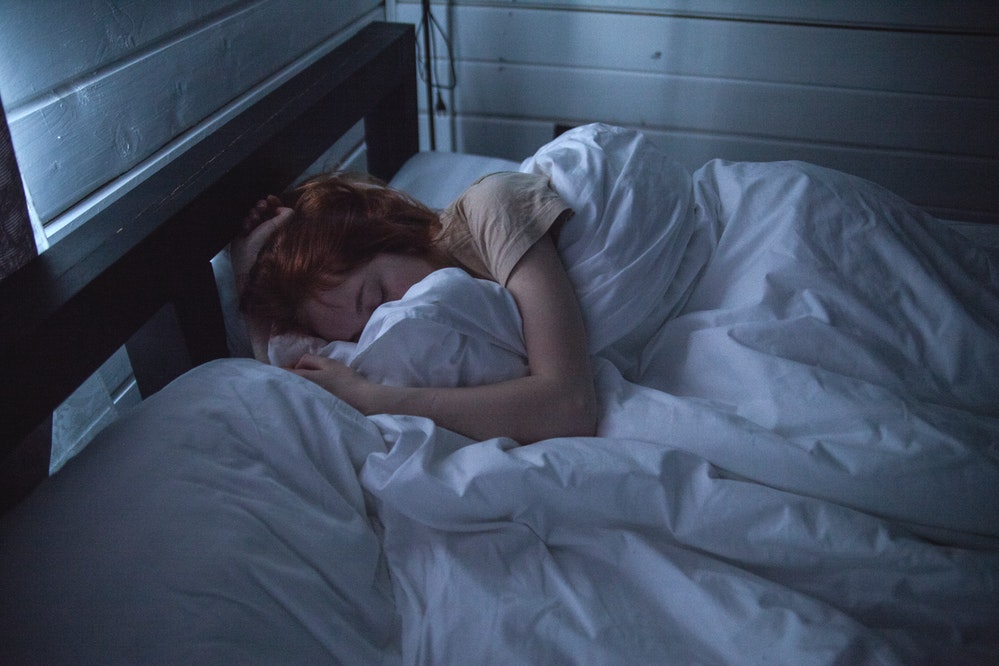 Sono e envelhecimento: entenda por que dormir mal é prejudicial